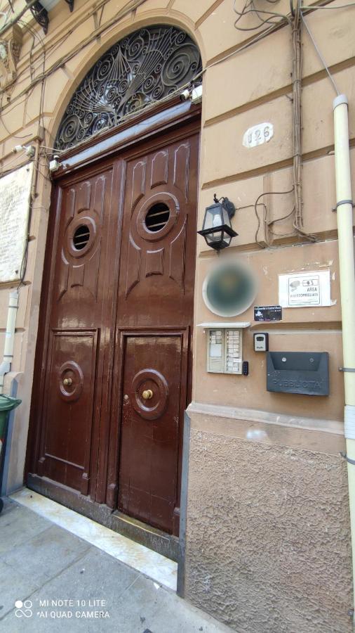 باليرمو Campanella'S Central House المظهر الخارجي الصورة